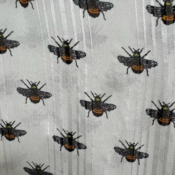 Topshop Bee Print button down shirt - Picture 4 of 5